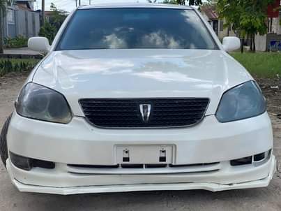A picture of TOYOTA GRAND MARK 2