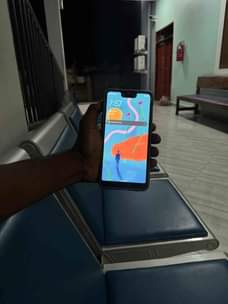 A picture of Google pixel 3XL 128Gb