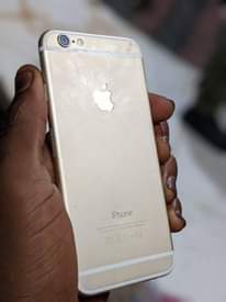 A picture of I phone 6 plain