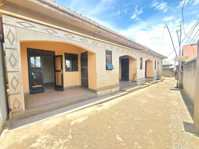 houses kawanda