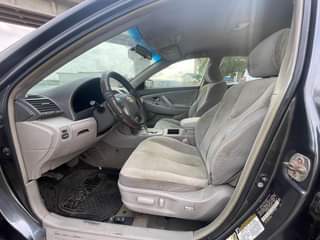 A picture of 2007 Toyota Camry le