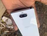 A picture of Sony Xperia 8 64gb cracked kdogo Bei 145 000 T