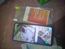 A picture of infinix hot10