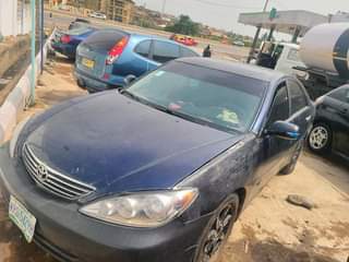 A picture of Toyota camry 2004 model available for sale lesser price