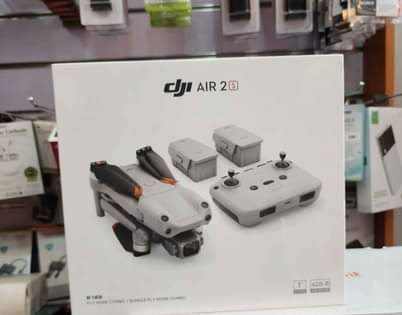 A picture of 4K PROFESSIONAL DRONES ZINAPATIKANA KWA BEI TOFAUTI TOFAUTI Call 0714440144