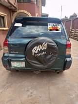 A picture of Toyota RAV4 is available with good condition engine and gear