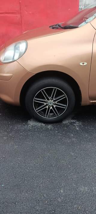 A picture of Nissan ak13 2010