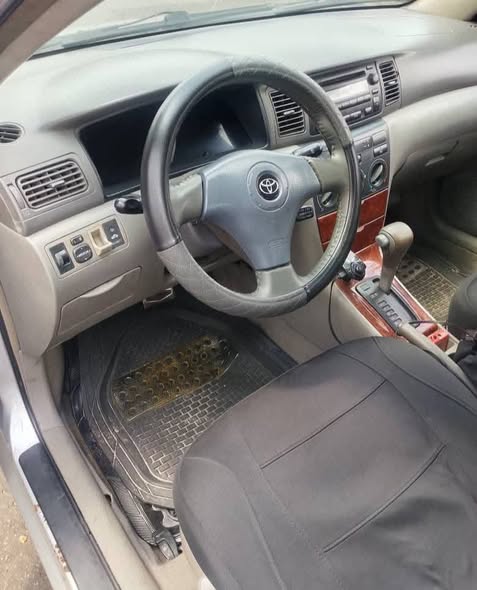 A picture of Toyota Corolla 2006