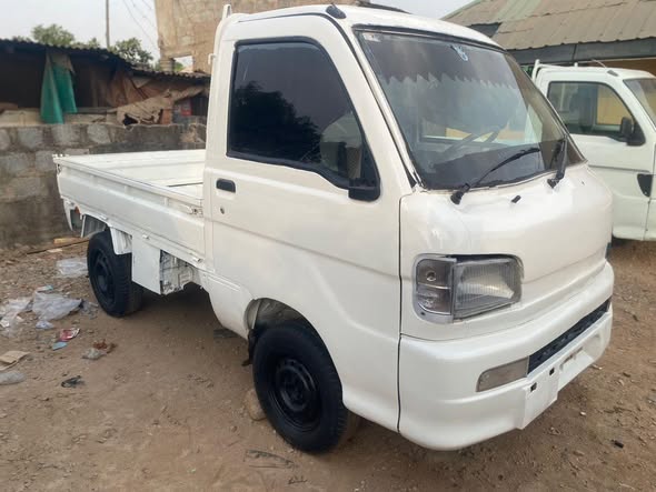 A picture of 2006 Hijet pickup hijet pickup