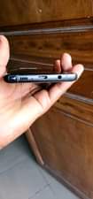 A picture of Samsung note 9