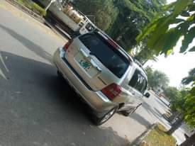 A picture of 2004 Toyota Highlander