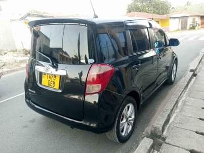 A picture of Toyota Ractiz