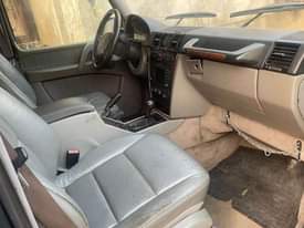 A picture of MERCEDES BENZ G500