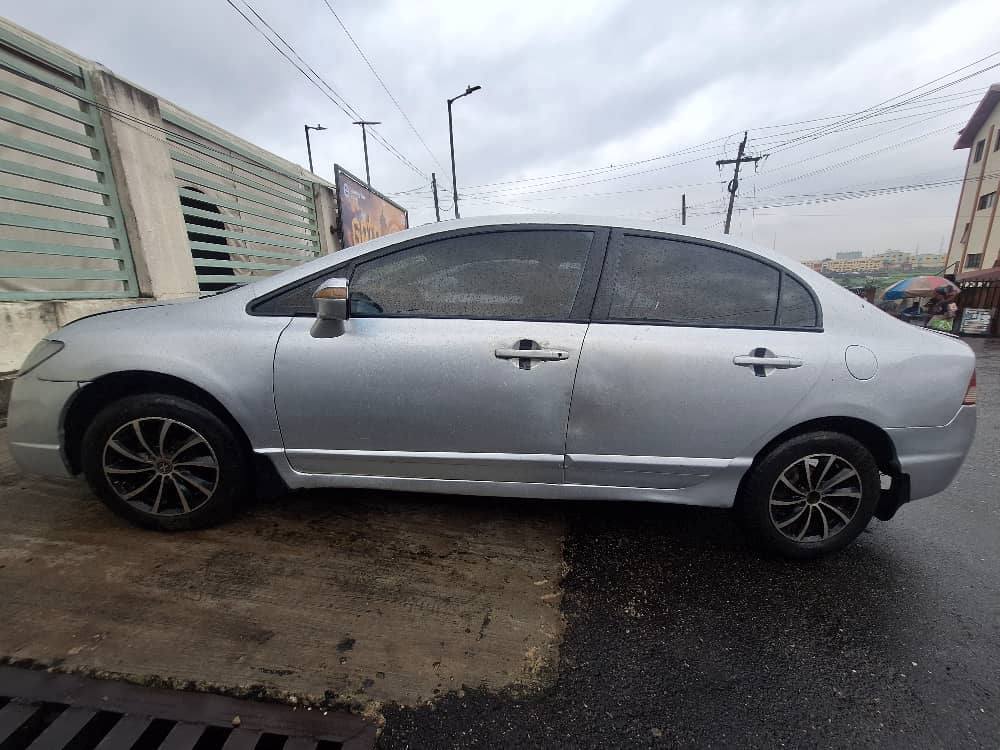 A picture of Use Honda Civic 2008 in a good condition.. everything working