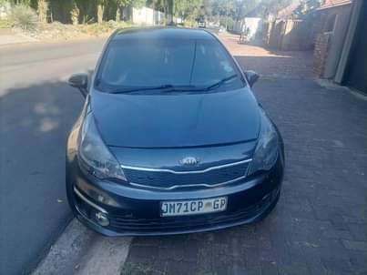 Zinhle N.