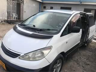 A picture of TOYOTA ESTIMA