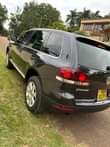 A picture of Volkswagen Tourag 2008