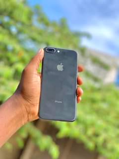 A picture of iPhone 8 plus 64gb