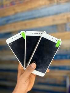 A picture of VIVO X7 plus 128Gb 170k tu