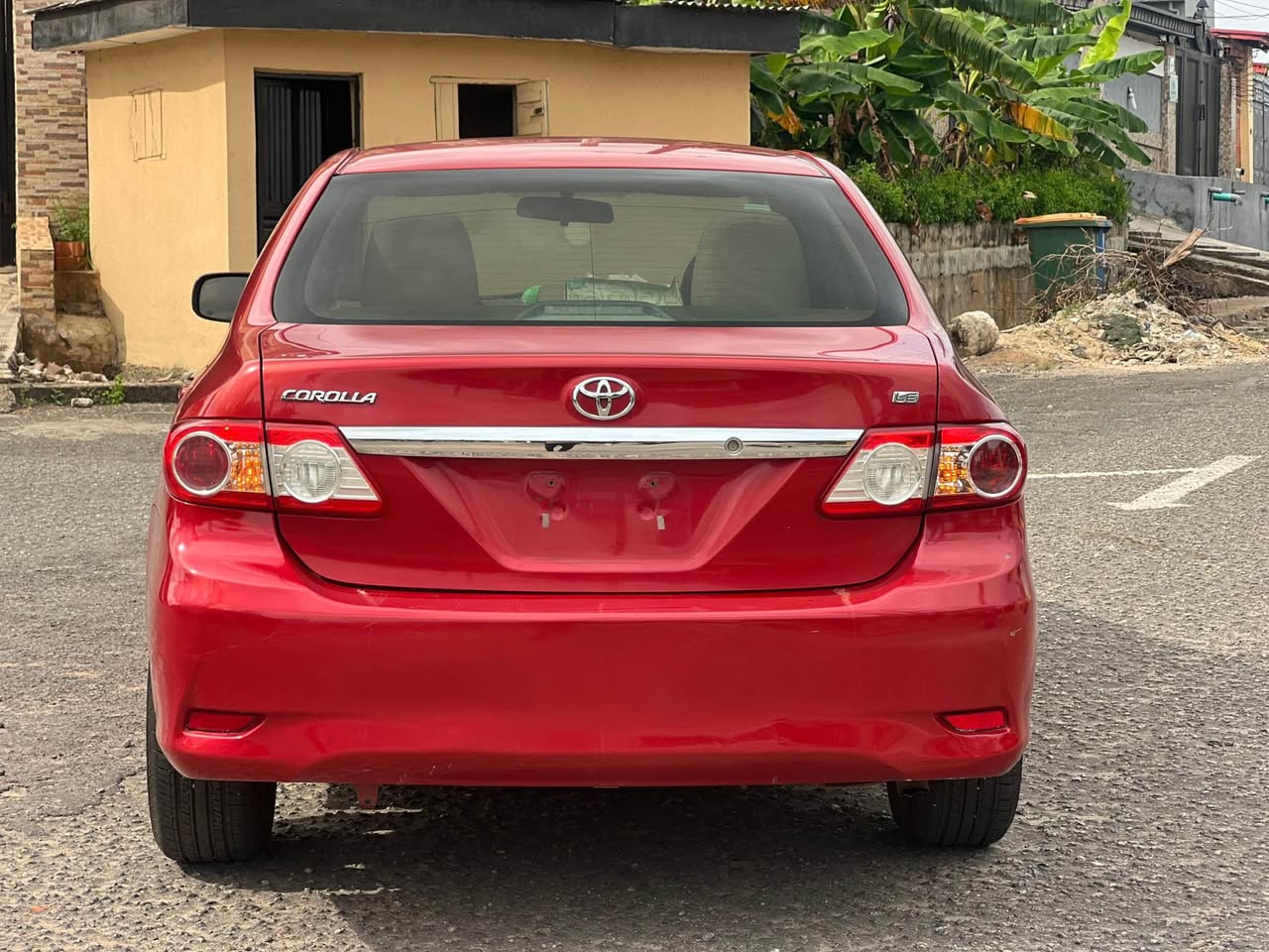 A picture of Few months registered 2013 Toyota Corolla
