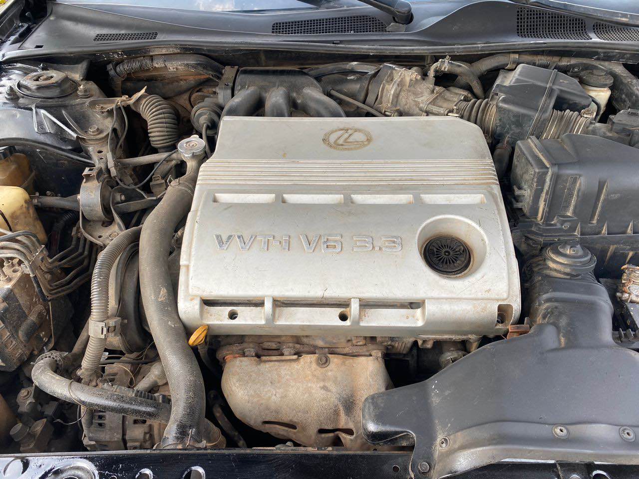 A picture of Lexus es 330 model 05 Engine ok Gear ok Ac