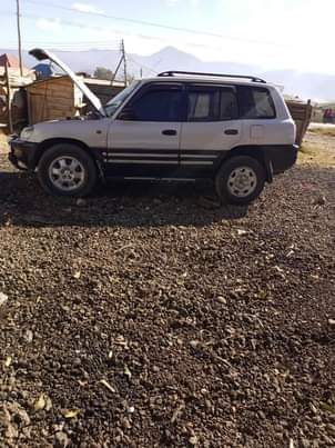 A picture of Car
