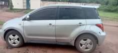 A picture of Toyota ist 8 6ml