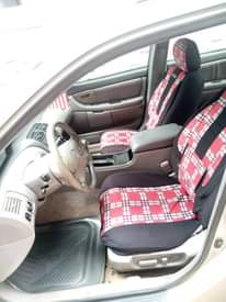 A picture of Toyota Avalon dashboard