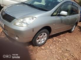 A picture of Toyota spacio