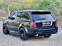 A picture of Land rover