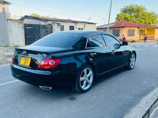 A picture of Toyota Mark x
