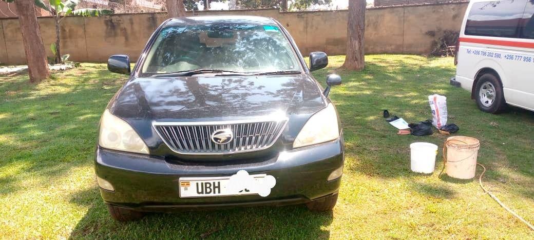 A picture of Toyota harrier