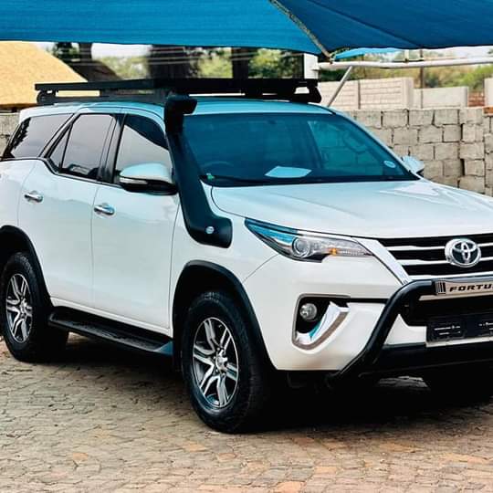 used toyota fortuner