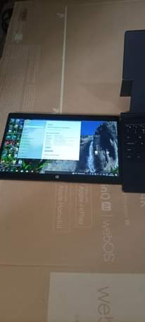 A picture of Dell latitude M5 Detachable Touchscreen 6th generation at only 700