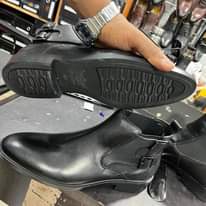 A picture of Classic Gentle Shoes at 220k