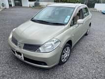 used nissan tiida