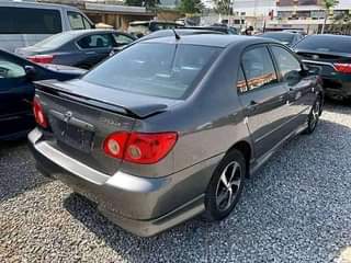 A picture of TOYOTA COROLLA S