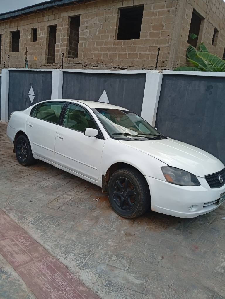A picture of Nissan Altima