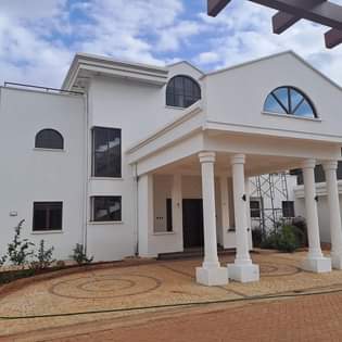 mansion