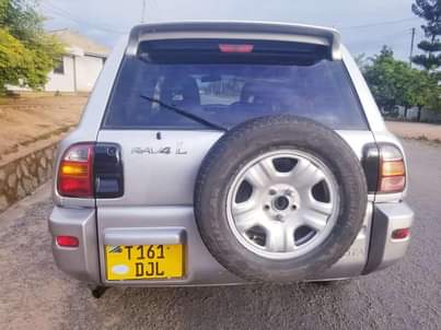 A picture of TOYOTA RAVA 4 OLD MODEL GOOD NEW FOR SELL 13.5M