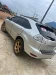 A picture of 2005 Lexus 330