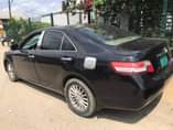 A picture of 2008 Toyota Camry sound four plugs engine Neat interior Ac