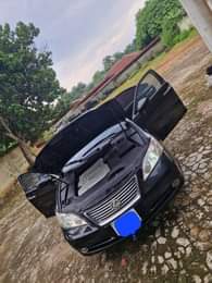 A picture of Distress Sale Super clean Es350 good engine and gear AC