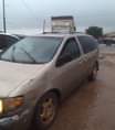 A picture of Toyota sienna 2002 Painted on first body