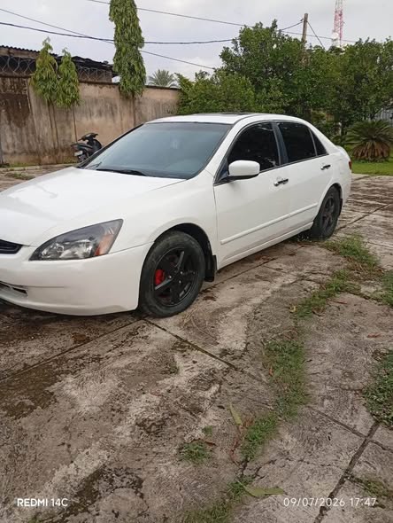 A picture of Absolutely nothing to fix on this Distress Honda accord Price