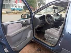 A picture of 2000 Toyota Sienna