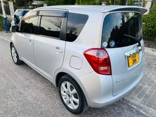 A picture of Toyota Ractis