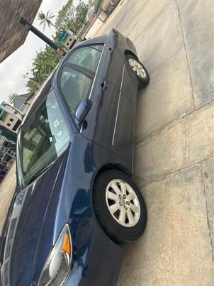 A picture of Old entry Camry 2004 model