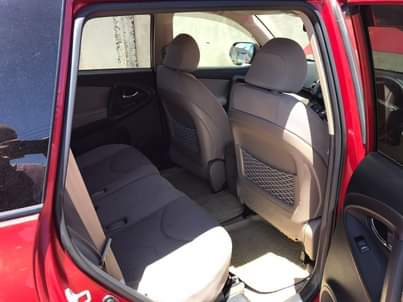 A picture of 2007 Toyota Van Guard