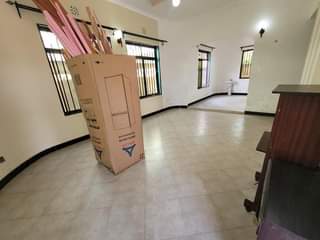 A picture of Nyumba inauzwa olasiti arusha